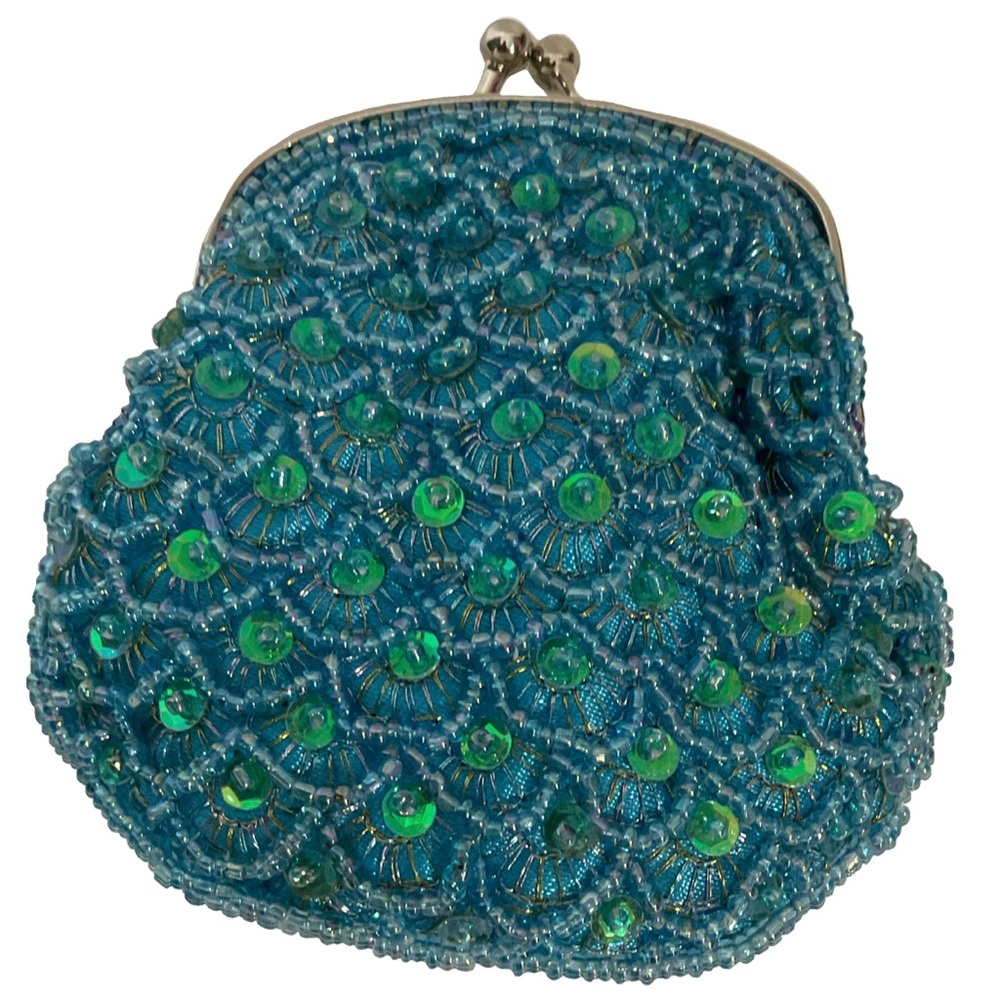 Far Nine Elegant Blue Silver Beaded Kiss Lock Coin Purse; Silver Hardware